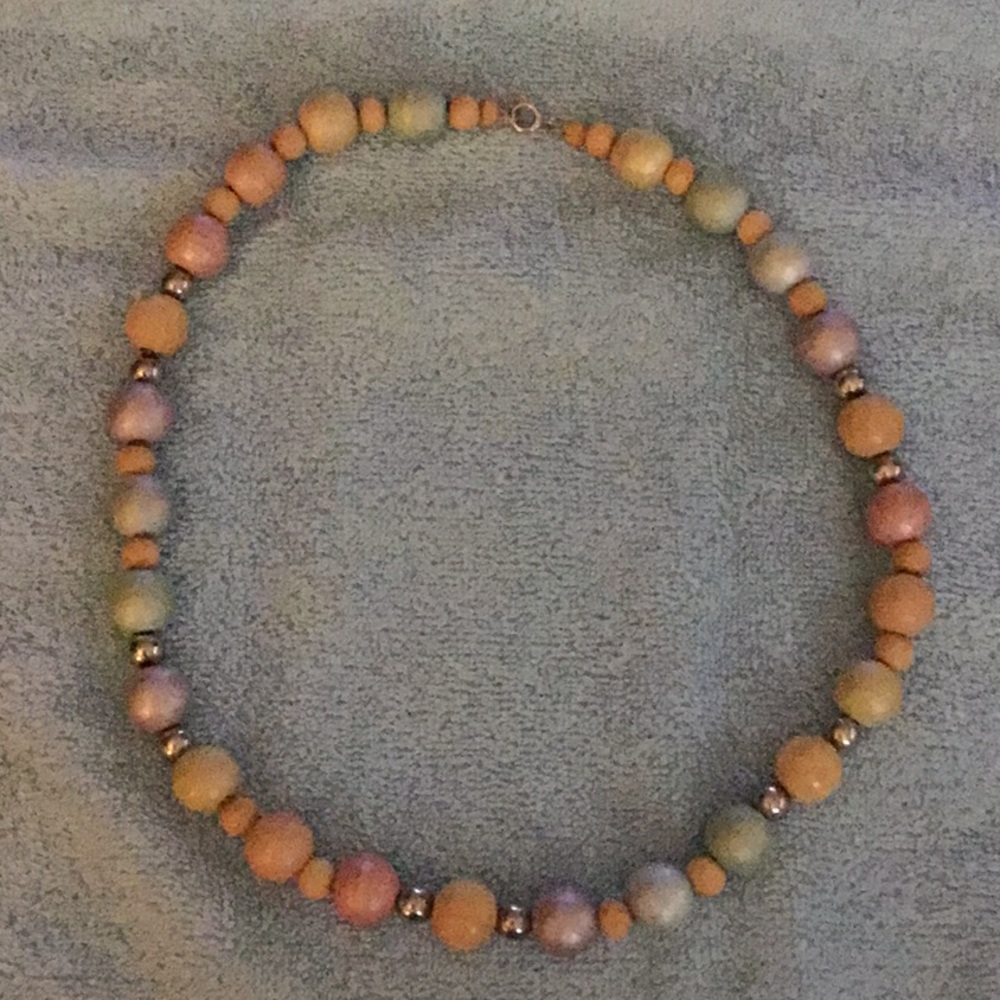 Pastel beaded necklace